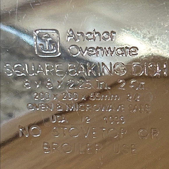 Anchor Hocking Cobalt Blue 2 Quarts Glass Baking Dish - Picture 5 of 15